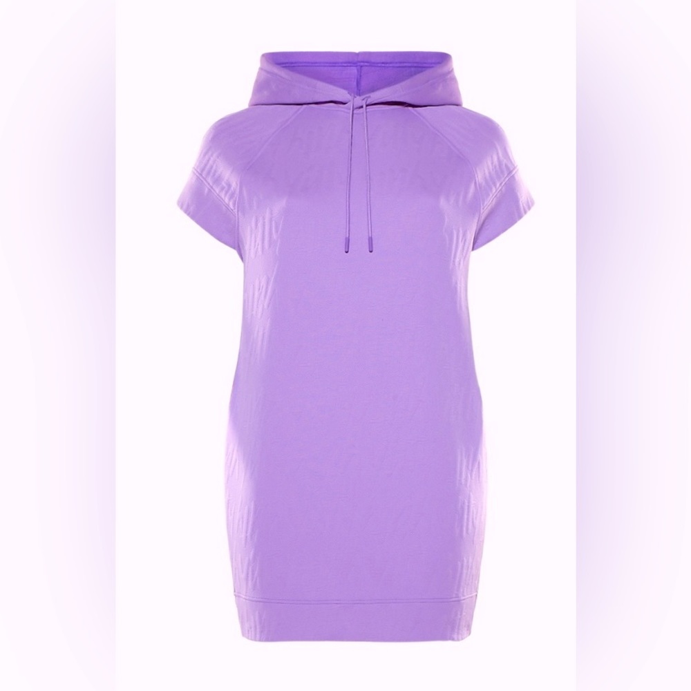 New with tags Fabletics Yitty Major Label Backless Hoodie Dress